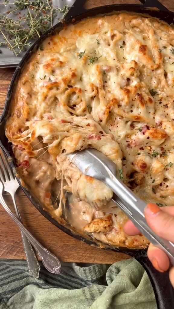 cheesy pasta bake skillet