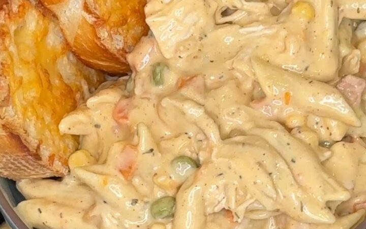 creamy tuscan chicken skillet
