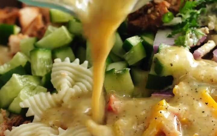 what to eat with pasta salad