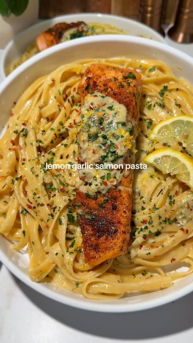 Creamy Garlic Butter Fish Pasta