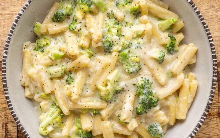 pasta with broccoli and cheese